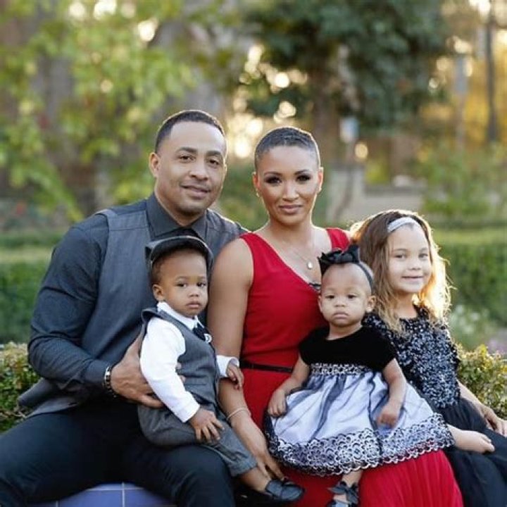 Sheree Zampino: 2 Unsuccessful Marriage; 1st Wife of Will Smith…1st instinct to defend him from Rumors even after Divorce!! Is she still in love with him? Her letter to Alexis!