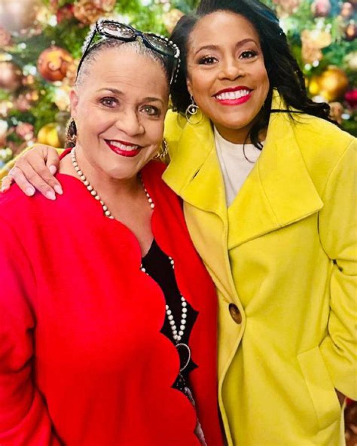 Sixteen Jones - Age, Family, Bio