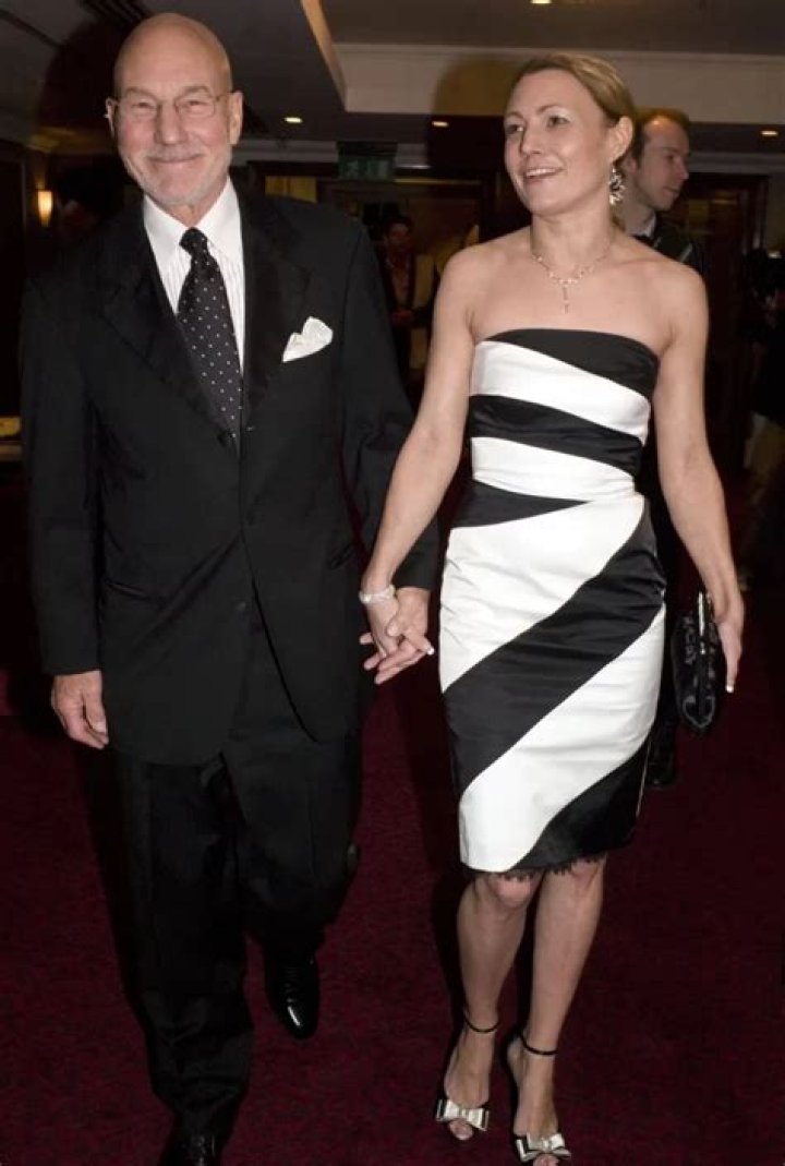 Sophie Stewart - Age, Family, Bio