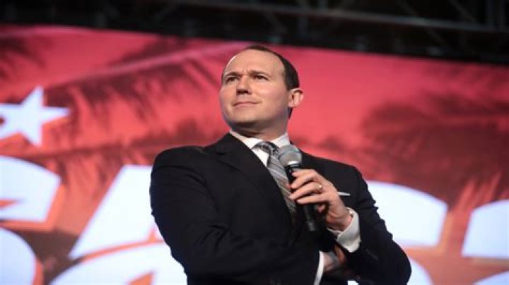 Steve Harrigan Height, Weight, Net Worth, Age, Birthday, Wikipedia, Who, Nationality, Biography