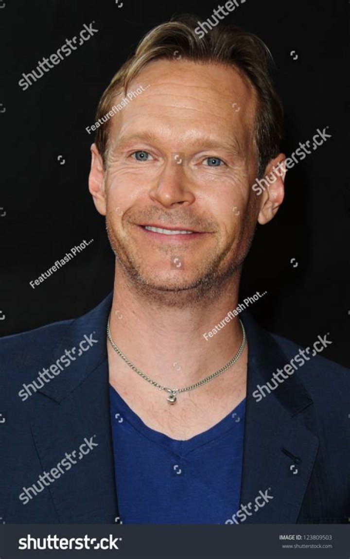 Steven Mackintosh - Age, Family, Bio