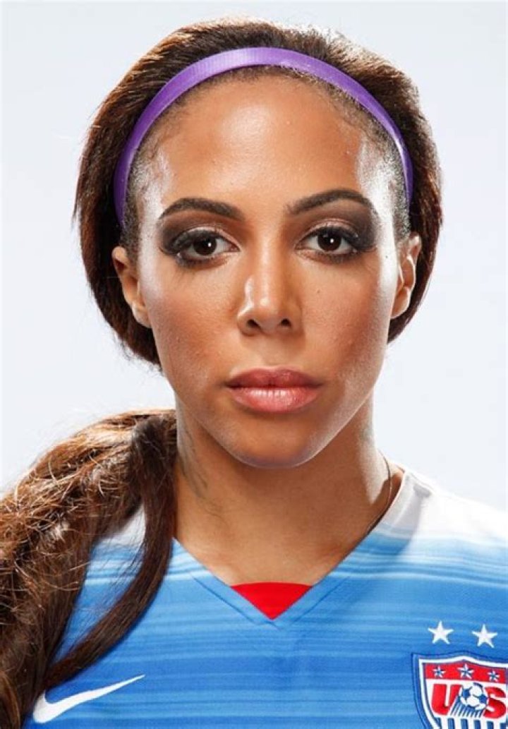 Sydney Leroux Bio (Wiki) 