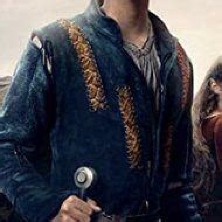 Thaddea Graham - Age, Family, Bio