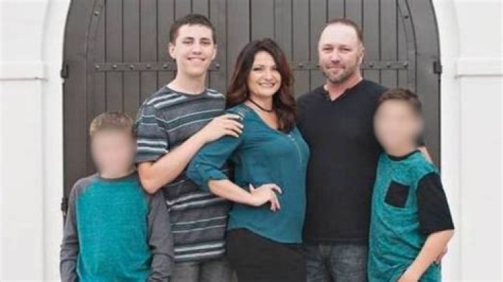 Tyler Henry - Age, Family, Bio