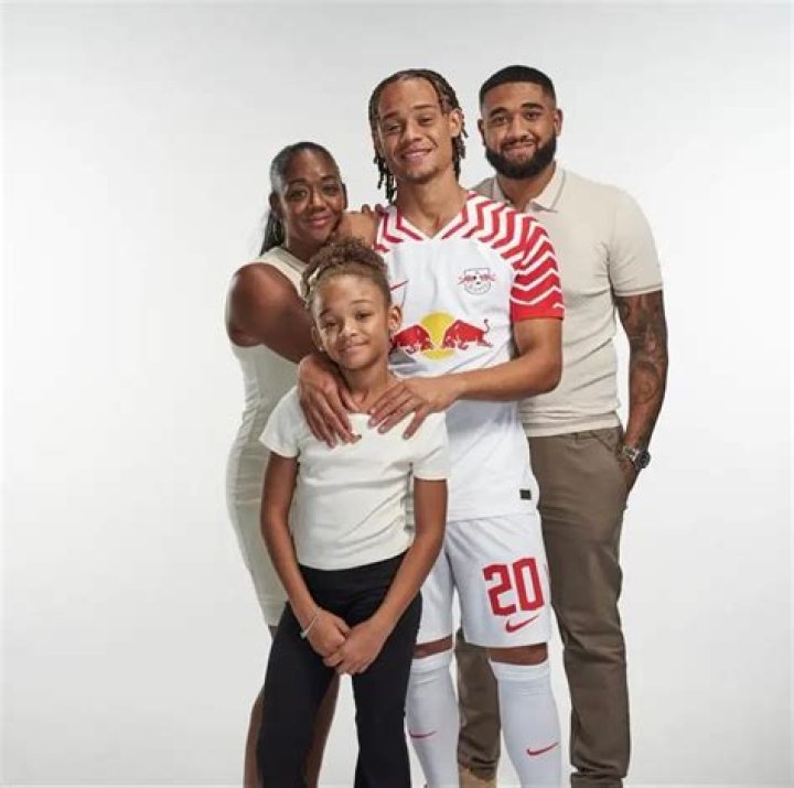 Tyrese Simons - Age, Family, Bio