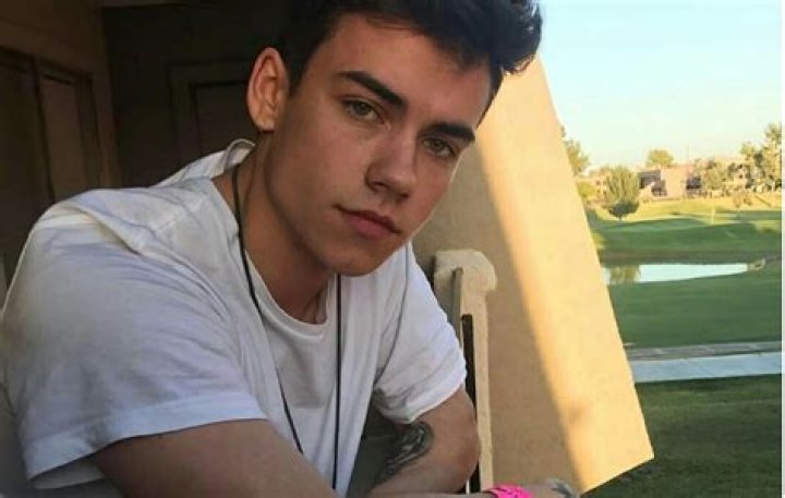 Wesley Tucker Bio (Wiki) 