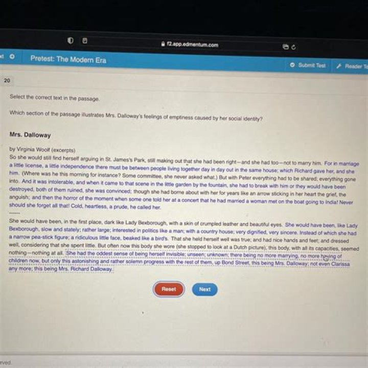 What Is Onlyfan Controversy Of Bella Thorne? She Apologized To Other Content Creators On The App!