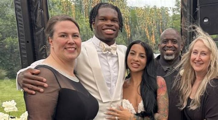 Who is Leanna Taylor new husband?